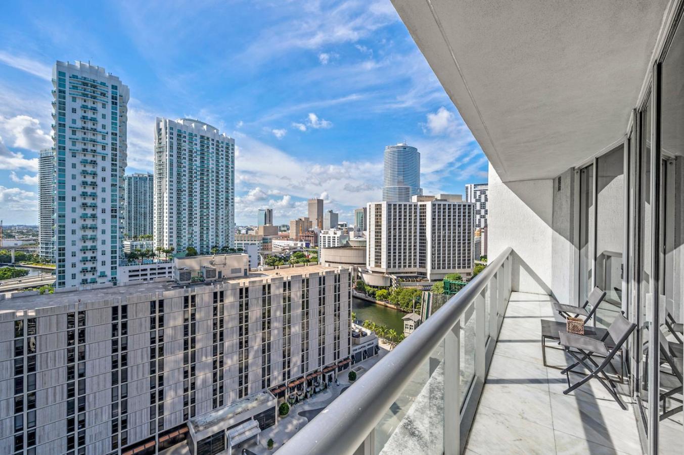 *W Icon Brickell- Luxury 2Br Highrise Corner Condo** 迈阿密 外观 照片
